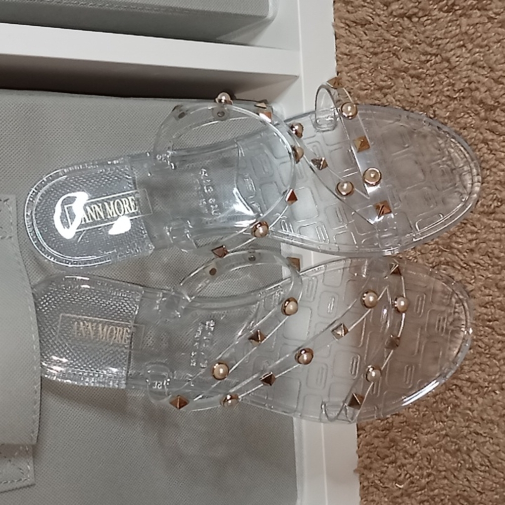 Jelly Studded Sandals